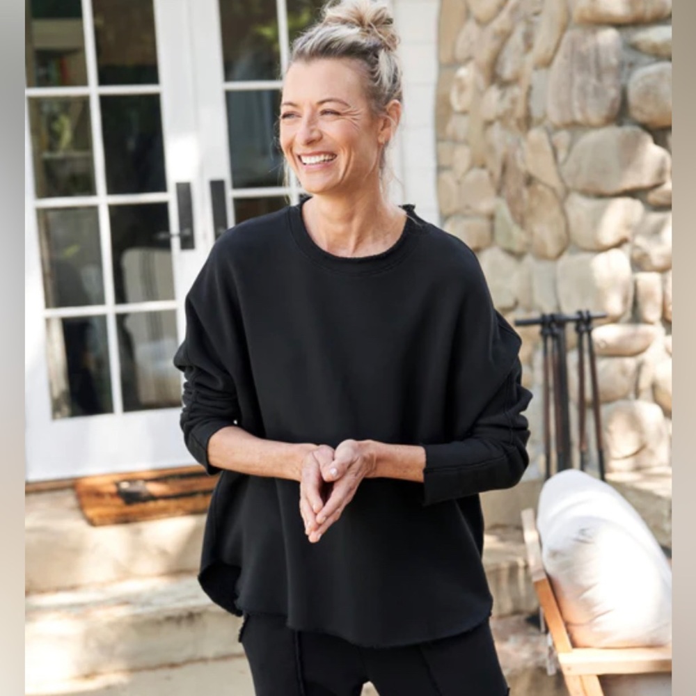 Frank & Eileen ANNA long sleeve capelet
